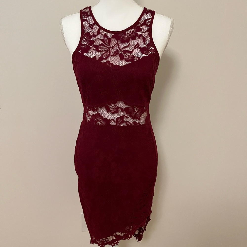 Hot Miami Styles Burgundy Lace Mini Dress